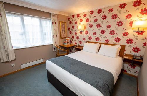 Yatton Hotel | Bridge Inn By Greene King Inns