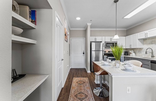 Alden Bridge Apartamento | Bright 1BR in Magnolia + Near Woodlands Waterway