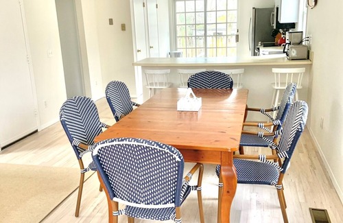 East Hampton North Casa | Bright & Airy in East Hampton NY - Ideally Located Near Beach & Village