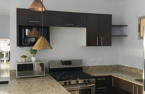 Guácima Apartamento | Bright and Colorful three bedroom apartment, ideal for remote work