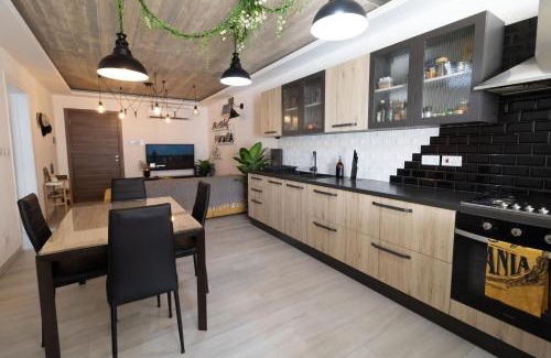 Pieta Apartamento | Bright and Modern Apt with an Industrial Touch