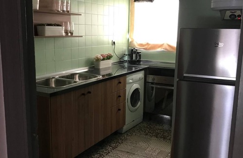 El Palo Condominio | Luminoso Piso en el tradicional barrio de El Palo