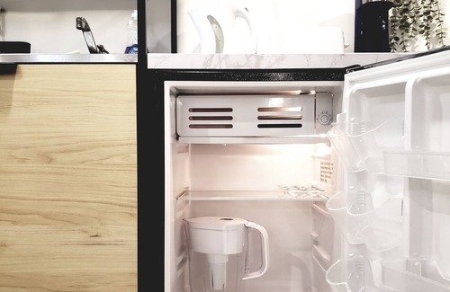 Metro Vancouver Regional District Casa | Bright basement suite by Event Centre with 2 bed,private entrance & free parking