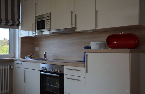 Suddorf Apartamento | Bright, beautiful vacation apartment for 4 people with mill view