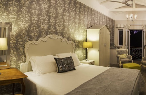 Summerstrand Casa | Bright on 5th Guest House