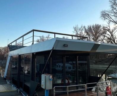 Belgrade Alquiler De Eote | Bright Room Houseboat