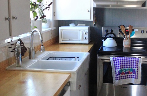 Viroqua Casa | Bright, spacious, historic home in downtown Viroqua.