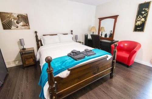 Dunbar Casa | Bright & Spacious House Near UBC