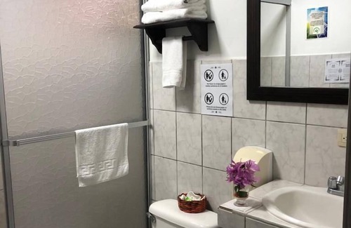 Alajuela Hotel | Brillasol Airport Hotel