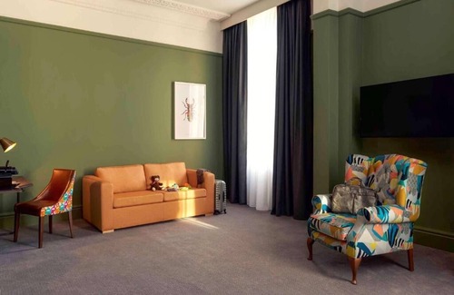 Bristol Old City Hotel | Bristol Grand Hotel By Sunday