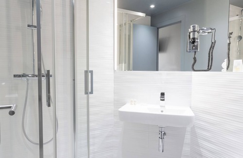 Torcy-le-Grand Hotel | Brit Hotel Codalysa Marne la Vallée - Torcy