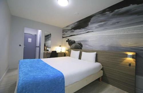 Petit-Fort-Philippe Hotel | Brit Hotel Le Polder