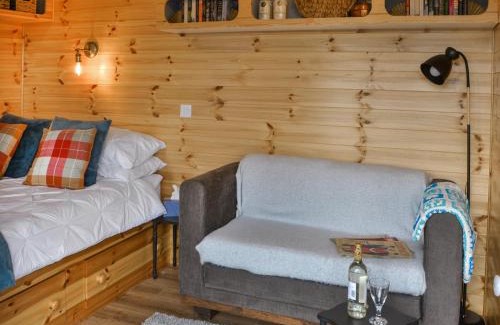 Henshaw Casa | Brockalee Farm Retreat