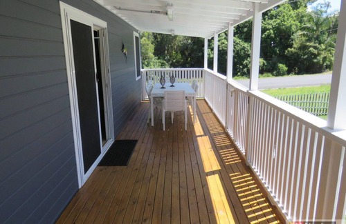 South West Rocks Casa | BROWNY'S R & R - Beach Cottage