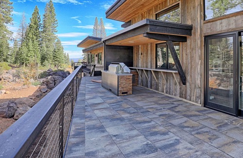 Ponderosa Palisades Casa | Buca Dodici at Schaffer's Mill | Located on Golf Course | Private Hot Tub