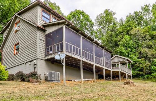 Blairsville Casa | Buck Moon Cabin
