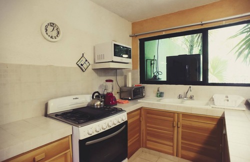 Playa del Secreto Villa | Increíble villa frente al mar, vista al mar, piscina climatizada y oasis de cocoteros