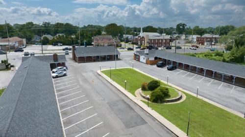 Mount Ephraim Hotel | Budget Inn and Suites Mount Ephraim