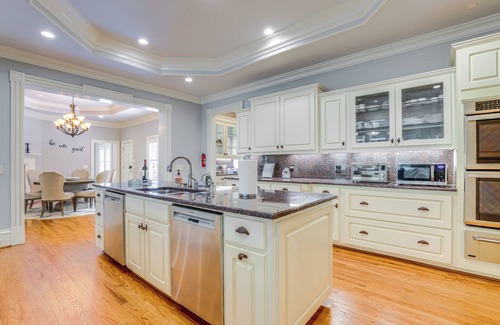 Buford Casa | Buford Mansion w/ Pool ~ 14 Mi to Lake Lanier