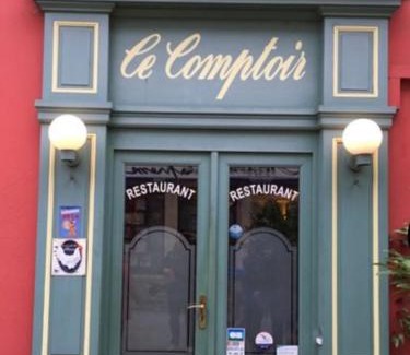 Montrevel-en-Bresse Apartamento | Bulles étoilées Appartement avec jacuzzi privé