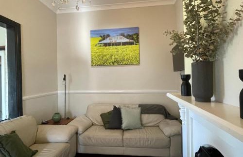 Toodyay Casa | Bullock and Company Cottage