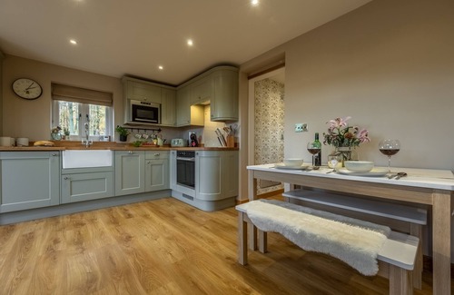 Bury St Edmunds Cabaña | Bumblebee Cottage, Culford Heath, Suffolk