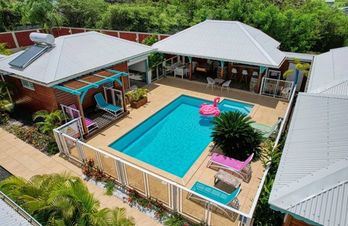 Anse-Bertrand Casa | Bungalow en alquiler GP-Anse Bertrand 2/3 P "Surettes Flowers"