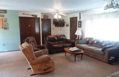 Kulm Casa | Burnett Boys Hunting & Fishing Lodge Inc.