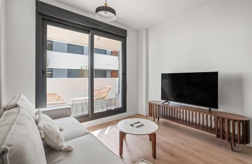 San Sebastián de los Reyes Apartamento | Business Suite con Garaje y Piscina Climatizada ALQUILER TEMPORAL