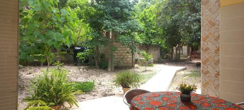 West Coast Division Casa | Busy Bee Nature Residence