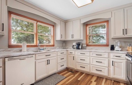 Arley Casa | Butler Branch Point: 4 BR, 2.5 BA House in Arley, Sleeps 12
