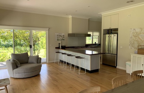 Buxton Casa | Buxton River House - Secluded Homestead with River Frontage