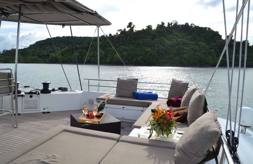 Great Mountain Alquiler De Eote | Island Hopping Vacaciones todo incluido en un yate