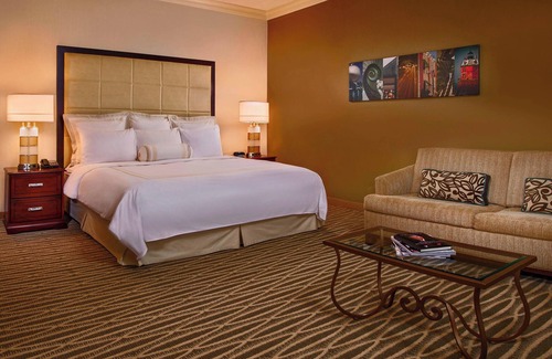 Linthicum Heights Hotel | BWI Airport Marriott