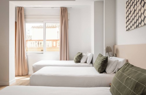 Eixample Hotel | BYPILLOW Erba