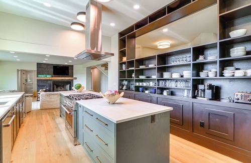 Allons Casa | Byrdstown Home on 65 Acres w/ Pool, Trail to Lake!