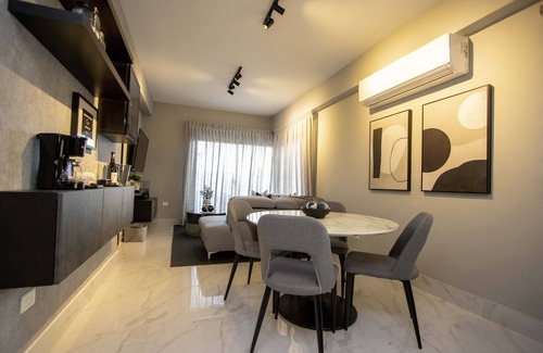 Yolanda Morales Apartamento | Céntrico con Piscina+BBQ+Gym+Espacio de trabajo y personal en el lobby 24/7
