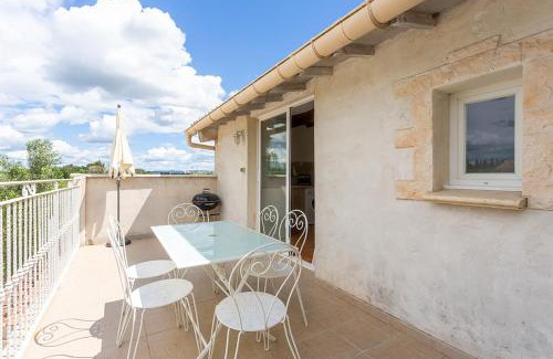 Beaucaire Apartamento | Côté Oliviers 6P - Appt avec piscine partagée
