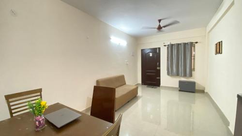 Koramangala Hotel | C Suite - New Jersey