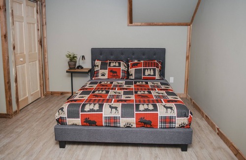 L'lle-du-Grand-Calumet CabaƱa | Lux/waterfront all inclusive on Ottawa Riverš¶š£š£