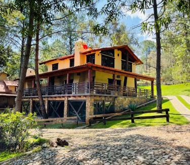 Mazamitla Chalet De Esquí | Cabaña La Esperanza