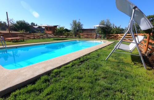 Ranquil Cabina | Cabaña Refugio Magenta con tinaja caliente incluida