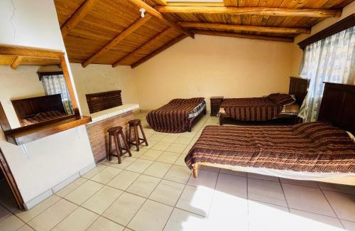 Areponapuchi Hotel | Cabañas De Lolita En Barrancas del cobre