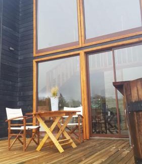 Pinto Chalet De Esquí | CABAÑAS LODGE LOS COIHUES 2 VALLE LAS TRANCAS/TERMAS DE CHILLAN/NEVADOS DE CHILLAN