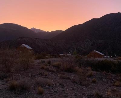 Cuyo Chalet De Esquí | Cabañas Piquillin Potrerillos Mendoza