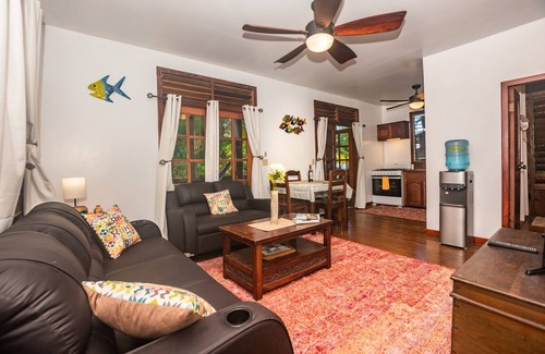 Antoneys Cay Cabaña | Cabana ON THE BEACH - Sandy Bay