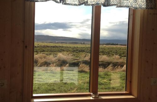 Borgarnes Apartamento | Cabin 2 at Lundar Farm