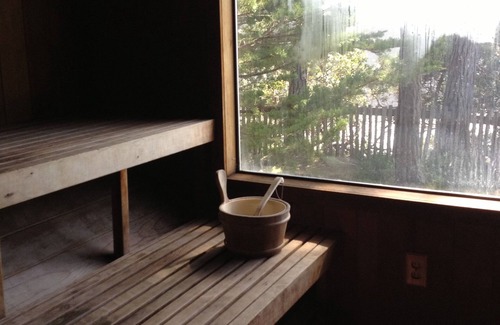 Anchor Bay Cabina | Cabaña 5 En El Bluff. Gran cubierta con espectaculares vistas al mar y fogata!