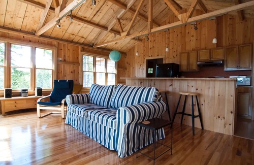 Southwest Harbor Cabaña | Cabaña en Granite Ledge