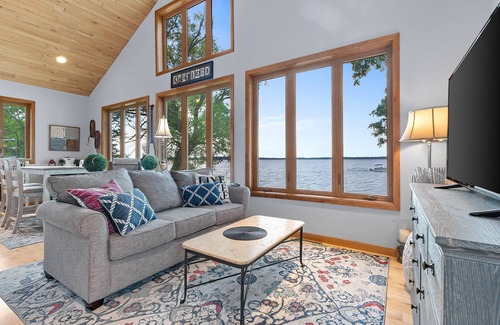 Crivitz Cabina | Cabin Getaway on Lake Noquebay